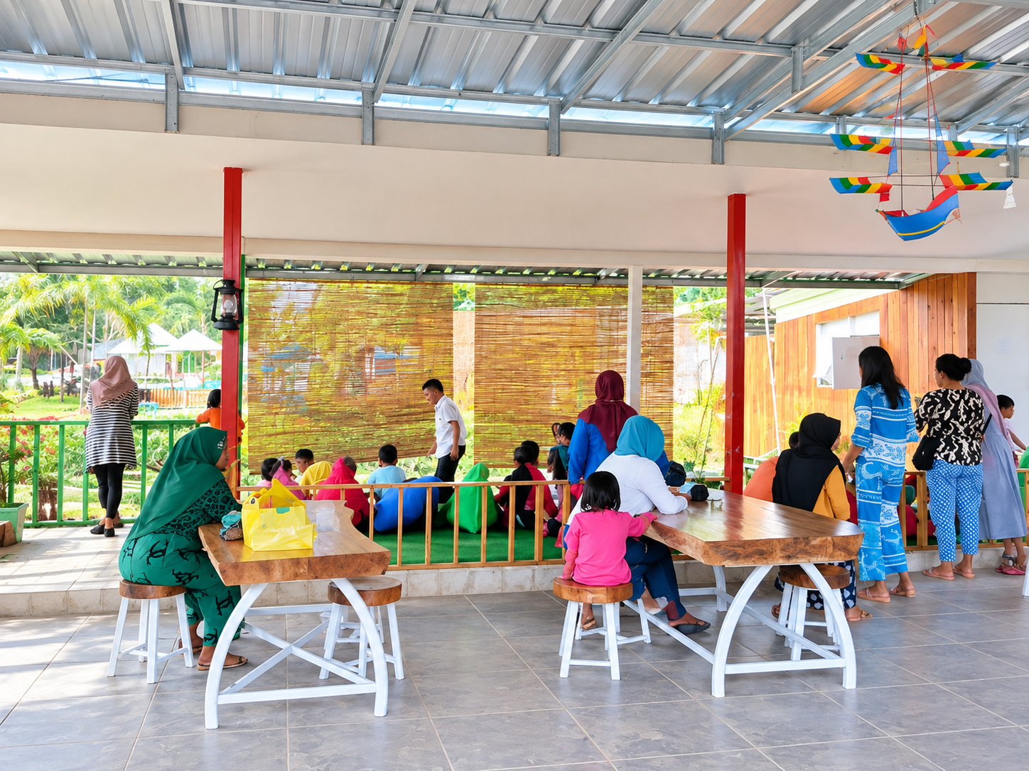 Cafe dan Restoran DeMaja River